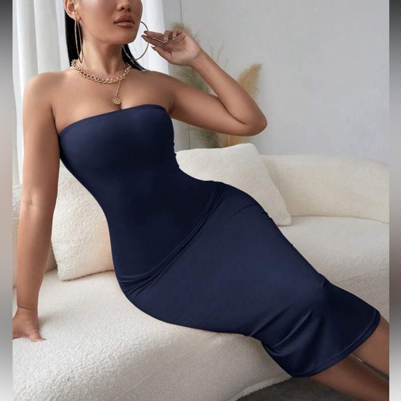 Elegant Gray Strapless Midi Dress - Picture 14 of 14